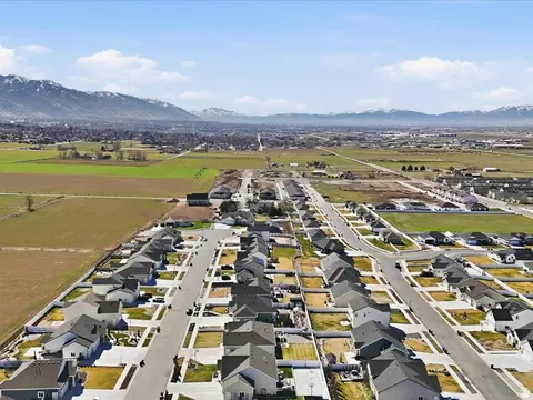 View/Area - 641 S 380 E, Smithfield, UT 84335 photo 8 of 11
