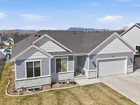 Exterior - 641 S 380 E, Smithfield, UT 84335 photo 5 of 13