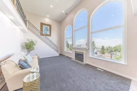 Living - 144 S Bountiful Blvd E, Bountiful, UT 84010 photo 1 of 2