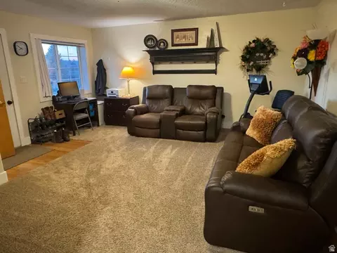 Living - 655 N 8th E, Preston, ID 83263 photo 2 of 4