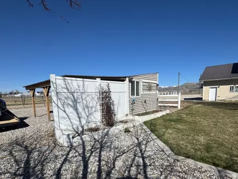 Exterior - 655 N 8th E, Preston, ID 83263 photo 5 of 6
