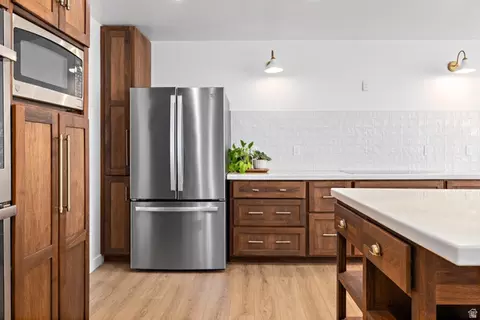 Kitchen - 645 W 920 N, Orem, UT 84057 photo 5 of 9