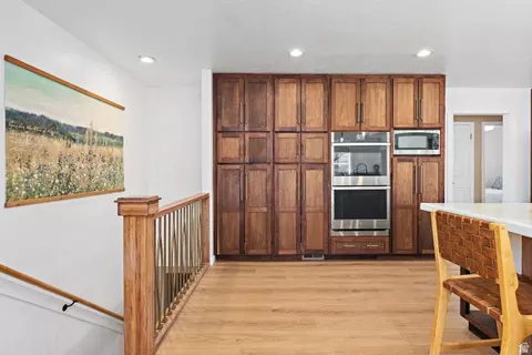Kitchen - 645 W 920 N, Orem, UT 84057 photo 2 of 9