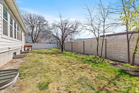 Exterior - 645 W 920 N, Orem, UT 84057 photo 6 of 6