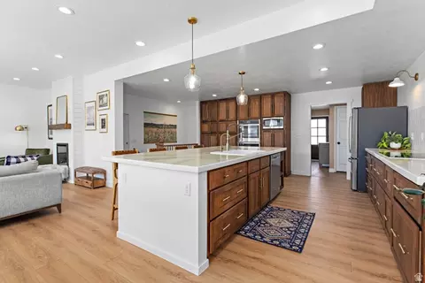 Kitchen - 645 W 920 N, Orem, UT 84057 photo 7 of 9