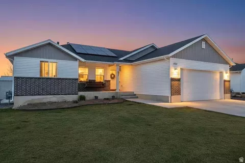 454 W 550 S, Tremonton, UT 84337