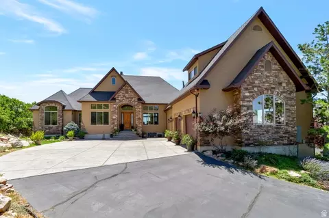 5055 N Waterfall Dr W, Pleasant View, UT 84414
