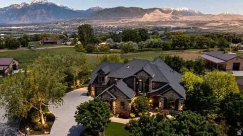15319 S Indian Paint Cir, Bluffdale, UT 84065