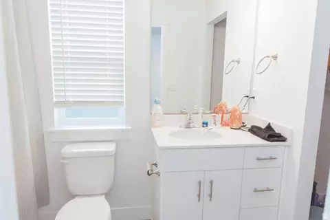 Bath - 1195 W 1870 S, Logan, UT 84321 photo 2 of 2
