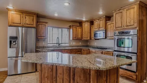 Kitchen - 1377 S 1650 E, Provo, UT 84606 photo 3 of 4