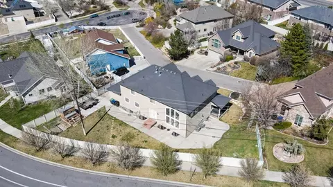 View/Area - 1377 S 1650 E, Provo, UT 84606 photo 4 of 9