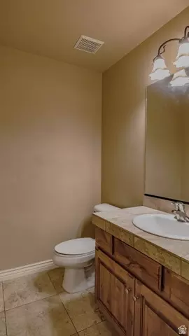 Bath - 1377 S 1650 E, Provo, UT 84606 photo 1 of 6