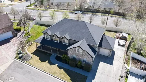 View/Area - 1377 S 1650 E, Provo, UT 84606 photo 1 of 9