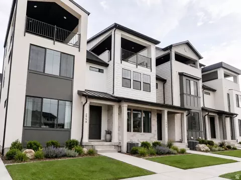 2998 W Windscape Dr #6, Lehi, UT 84048