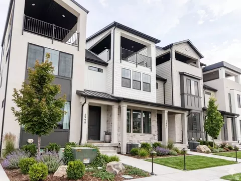 2992 W Windscape Dr #7, Lehi, UT 84048