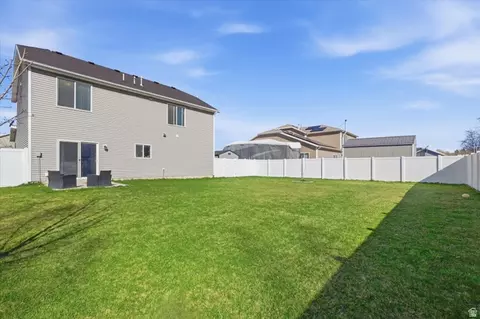 Exterior - 1084 S 740 W, Logan, UT 84321 photo 2 of 4