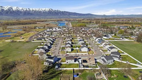 View/Area - 1084 S 740 W, Logan, UT 84321 photo 3 of 5