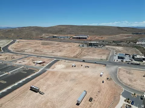 878 W Nighthawk Dr, Saint George, UT 84790