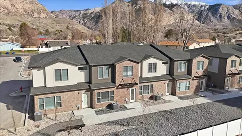1267 S 985 St E, Ogden, UT 84404