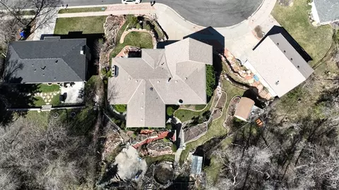 View/Area - 610 Meadowlark Ln, Bountiful, UT 84010 photo 1 of 3
