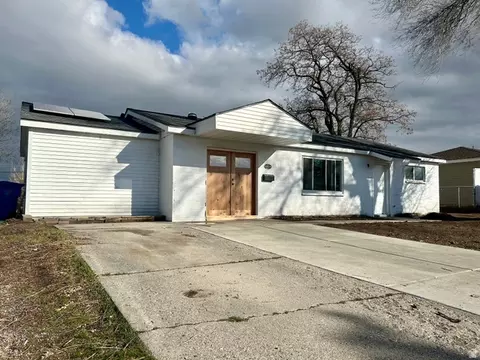 5091 S 4460 W, Kearns, UT 84118