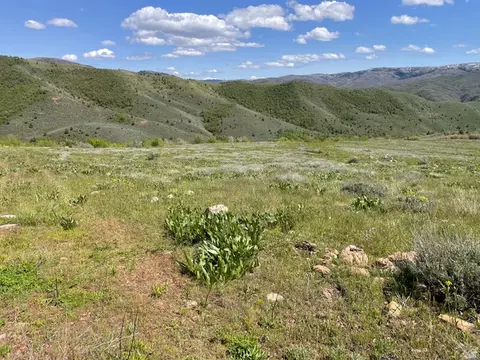 3348 N Water Canyon Cir #701, Huntsville, UT 84317
