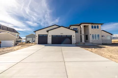 873 W Cherry Orchard Ln W, Grantsville, UT 84029
