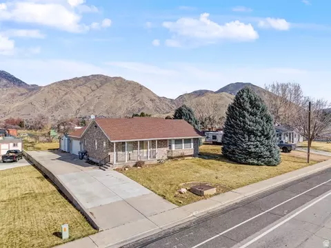 View/Area - 598 W 1600 N, Mapleton, UT 84664 photo 1 of 7