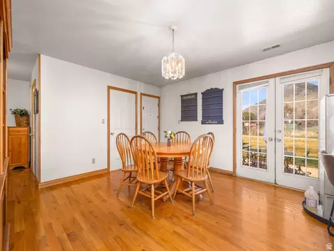 Dining - 598 W 1600 N, Mapleton, UT 84664 photo 2 of 2