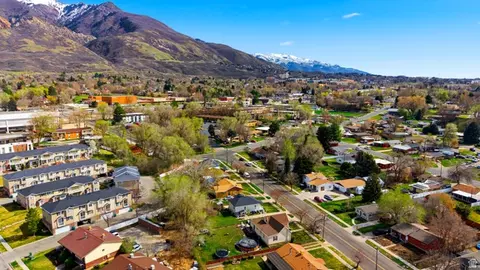 View/Area - 1060 E Sullivan Rd, Ogden, UT 84403 photo 10 of 11