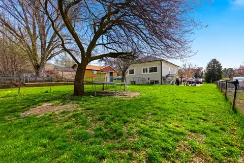 Exterior - 1060 E Sullivan Rd, Ogden, UT 84403 photo 8 of 12