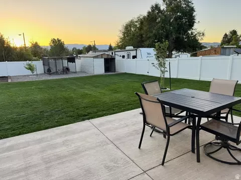 Exterior - 246 S 200 E, Mount Pleasant, UT 84647 photo 4 of 10