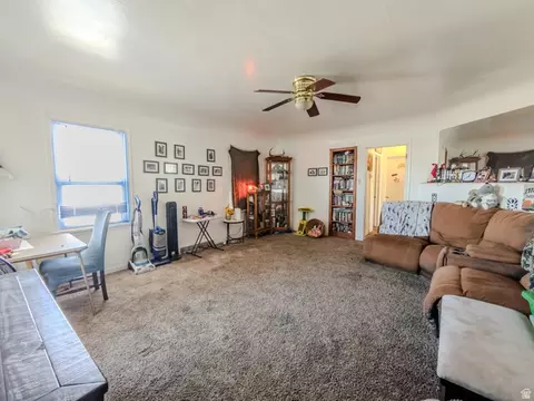 Living - 625 S 200 E, Springville, UT 84663 photo 2 of 8