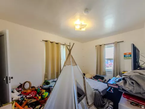 Bedroom - 625 S 200 E, Springville, UT 84663 photo 8 of 11