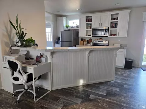 Kitchen - 704 E Pine St, Wellington, UT 84542 photo 1 of 4
