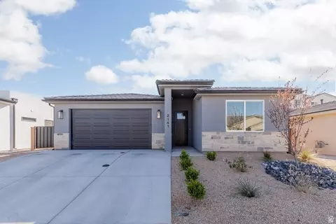 2141 W 320 S, Hurricane, UT 84737