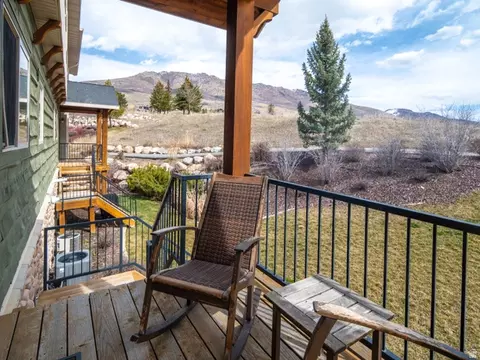 Exterior - 5184 E Fairview Loop C404, Eden, UT 84310 photo 3 of 7