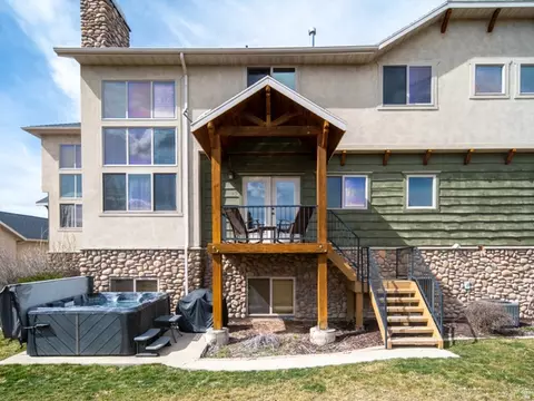 Exterior - 5184 E Fairview Loop C404, Eden, UT 84310 photo 6 of 7