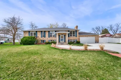 6183 S 2375 E, South Ogden, UT 84403