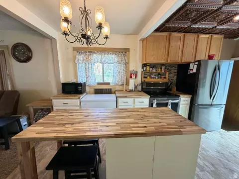 Kitchen - 156 D St, Helper, UT 84526 photo 2 of 5