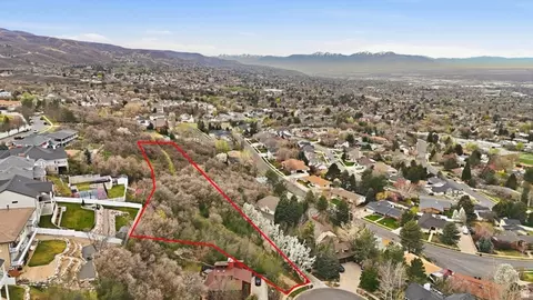 331 S 1550 E #3, Bountiful, UT 84010 photo 2