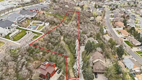331 S 1550 E #3, Bountiful, UT 84010 photo 3