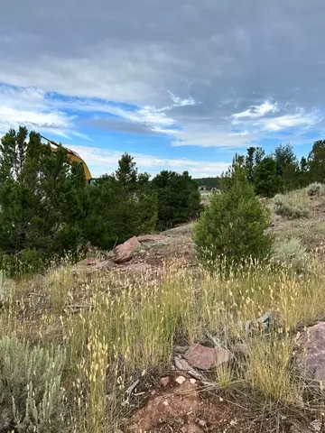 102 Kestrel Cir #7, Dutch John, UT 84023