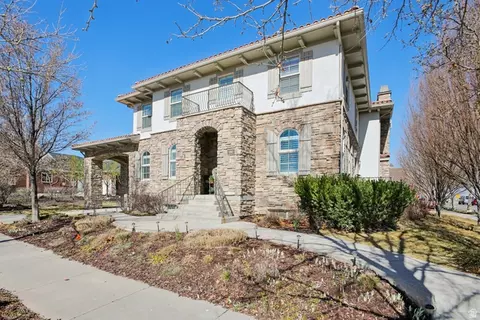 11347 S Kestrel Rise Rd, South Jordan, UT 84009