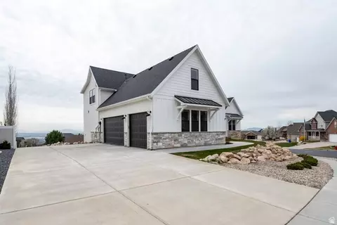 Exterior - 159 E 3900 N, North Ogden, UT 84414 photo 1 of 3