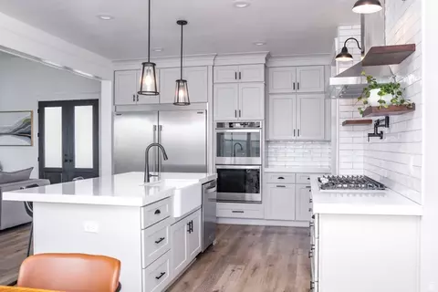 Kitchen - 159 E 3900 N, North Ogden, UT 84414 photo 3 of 6
