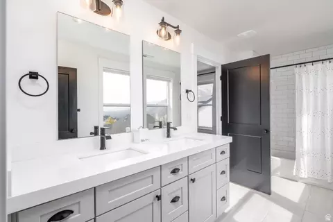 Bath - 159 E 3900 N, North Ogden, UT 84414 photo 3 of 4