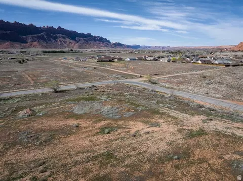 4655 S Sunny Acres Ln, Moab, UT 84532
