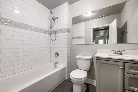 Bath - 150 S 450 E, Clearfield, UT 84015 photo 2 of 3