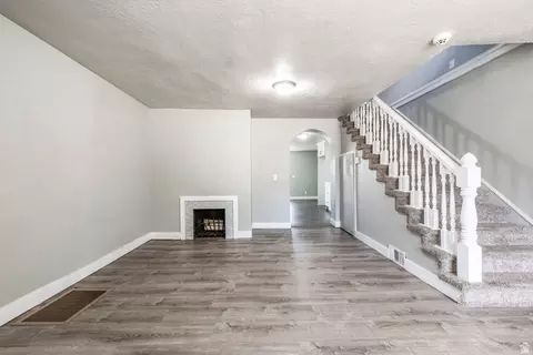 Living - 150 S 450 E, Clearfield, UT 84015 photo 5 of 6